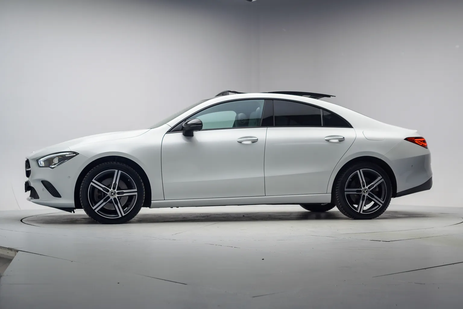 Mercedes-Benz CLA - Afbeelding 2