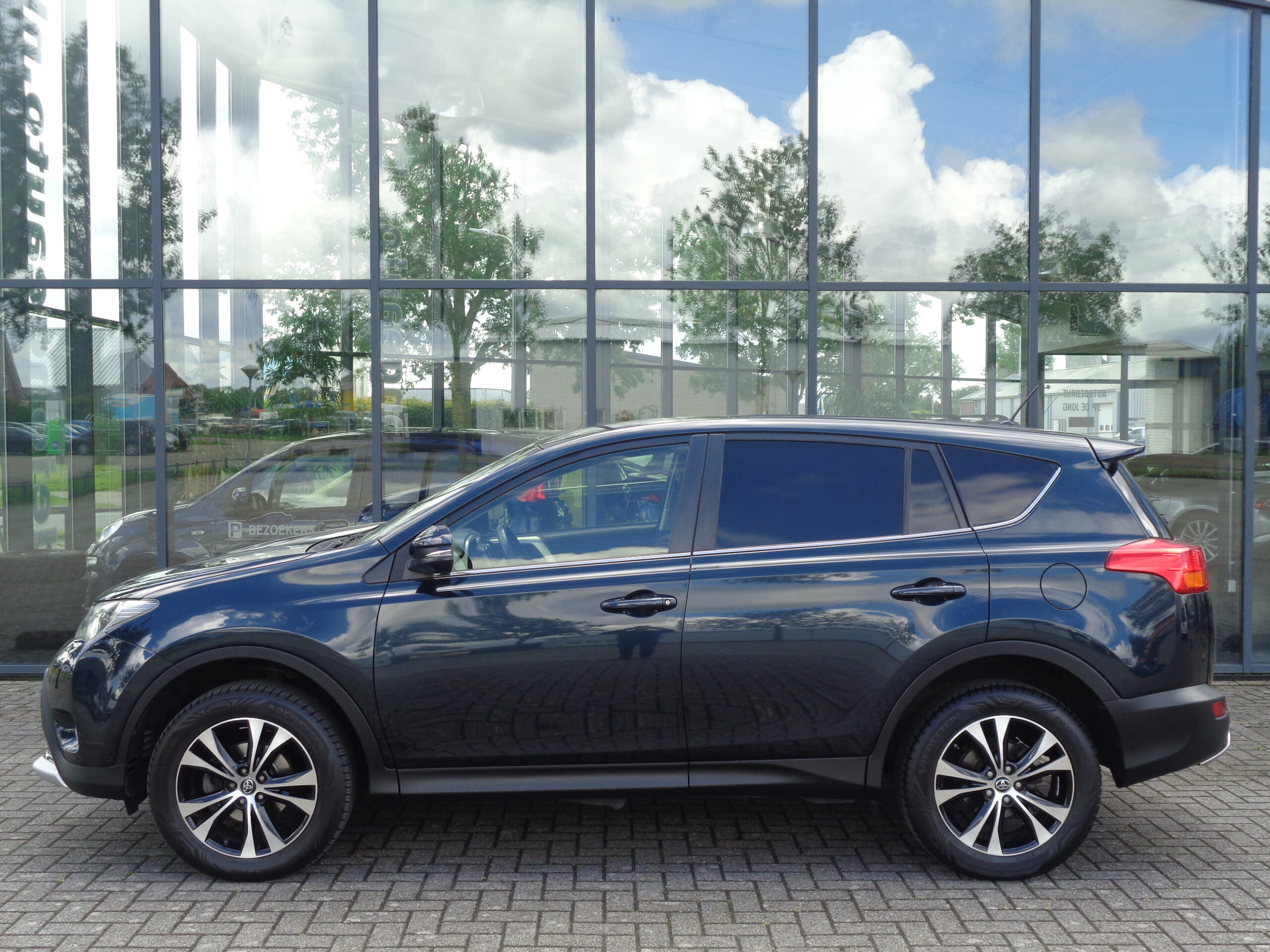 Toyota RAV4 2.0 Style 4WD Grijs kenteken - Afbeelding 13
