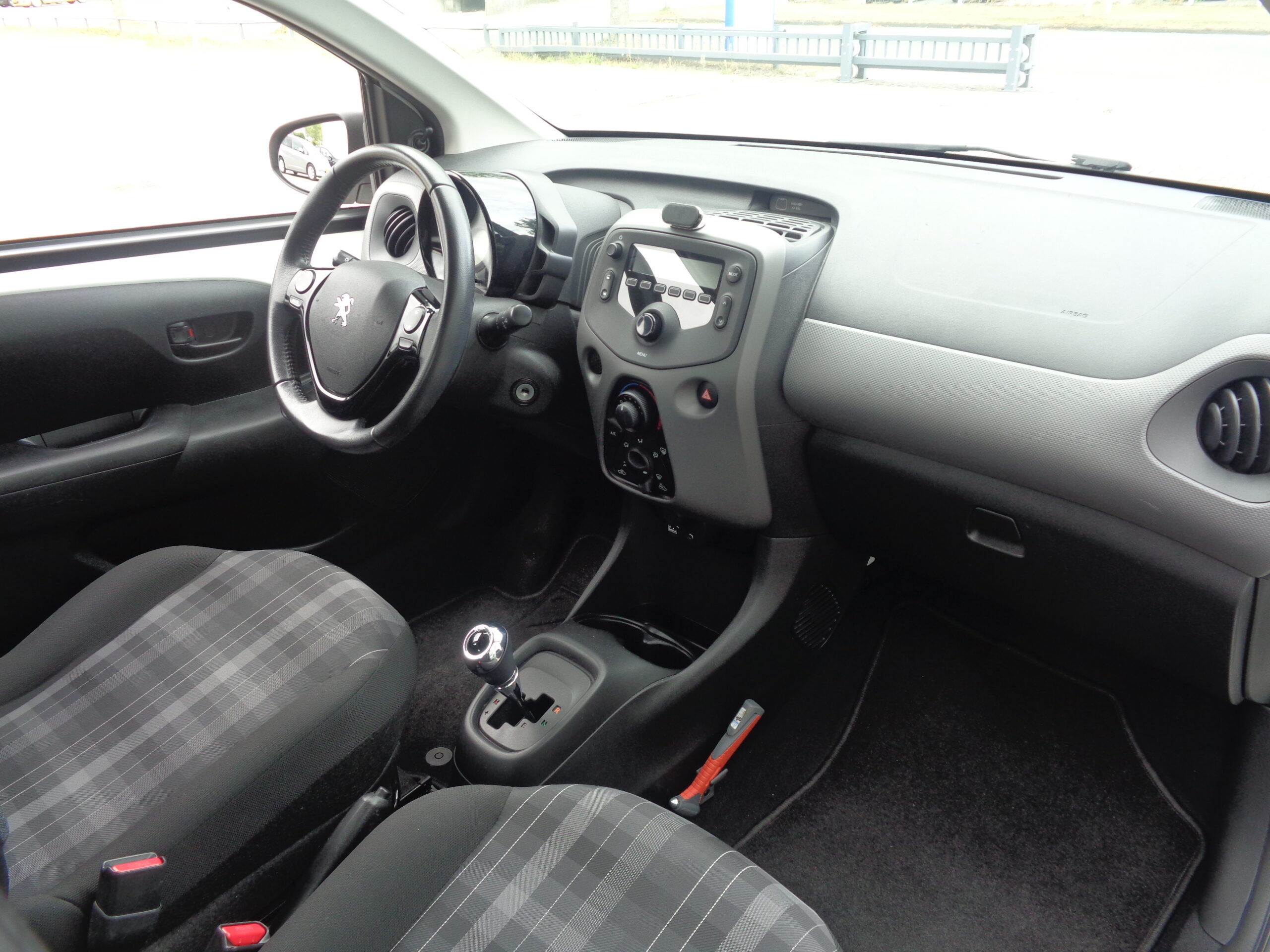 Peugeot 108 1.0 E-vti AUTOMAAT - Afbeelding 5