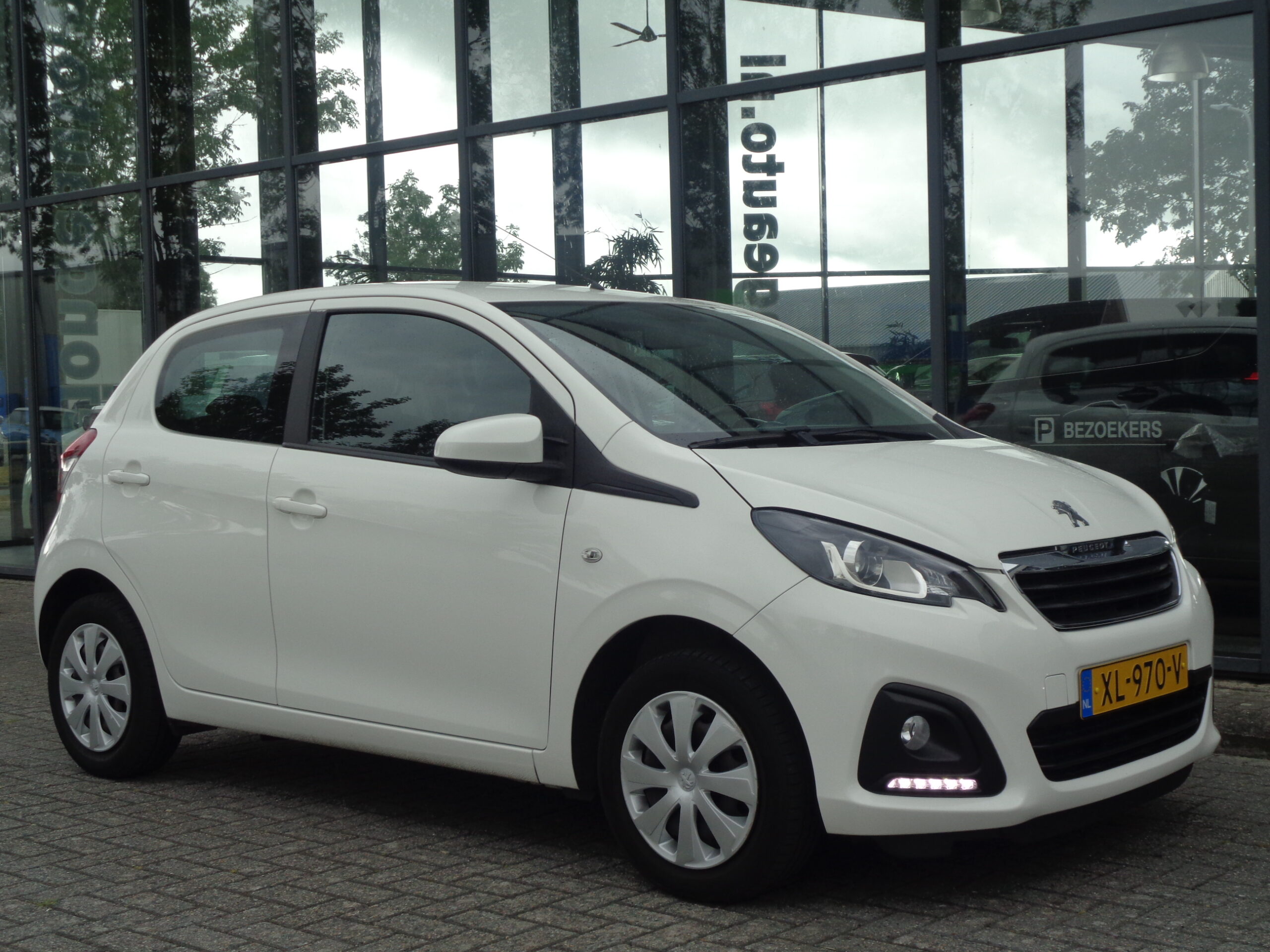 Peugeot 108 1.0 E-vti AUTOMAAT - Afbeelding 17